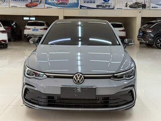 2022 Volkswagen Golf VIII, серый, 2020008 рублей, вид 2