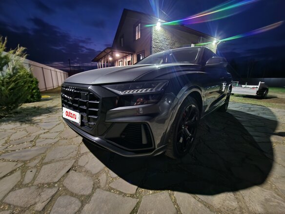 2019 Audi Q8 55 TFSI I (4M), серый, 6000000 рублей - вид 26