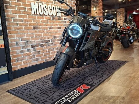 2024 KTM 1290 Super Duke R Evo, серый, 3800000 рублей, вид 3