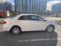 2013 Toyota Corolla X (E140, E150) Рестайлинг, белый, 1020000 рублей - вид 1