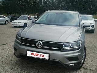 2018 Volkswagen Tiguan II, серебристый, 2850000 рублей, вид 1