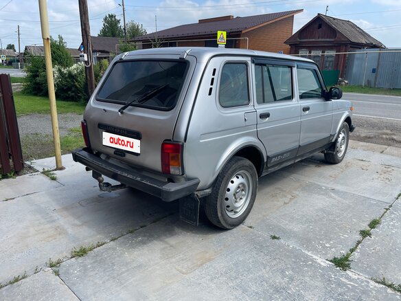 2015 Lada (ВАЗ) 2131 (4x4) 213105 I, серый, 350000 рублей - вид 2