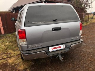 2010 Toyota Tundra CrewMax II, серебристый, 4500000 рублей, вид 4