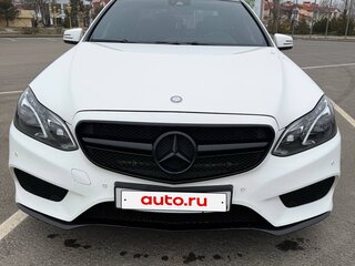2013 Mercedes-Benz E-Класс 200 IV (W212, S212, C207) Рестайлинг, белый, 2200000 рублей, вид 2