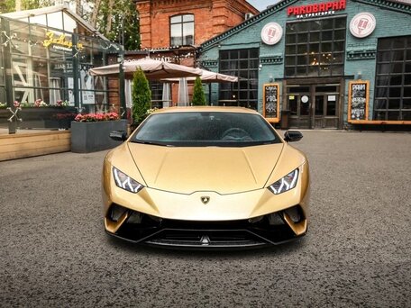 2018 Lamborghini Huracán Performante I, золотистый, 20500000 рублей, вид 3