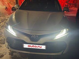 2018 Toyota Camry VIII (XV70), белый, 2350000 рублей, вид 5