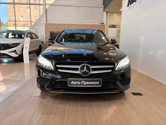 2019 Mercedes-Benz C-Класс 180 IV (W205) Рестайлинг, чёрный, 2819000 рублей - вид 1