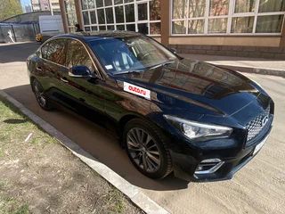 2018 Infiniti Q50 I Рестайлинг, чёрный, 2420000 рублей, вид 4