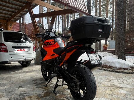 2023 KTM 1290 Super Adventure S, оранжевый, 1990000 рублей, вид 3