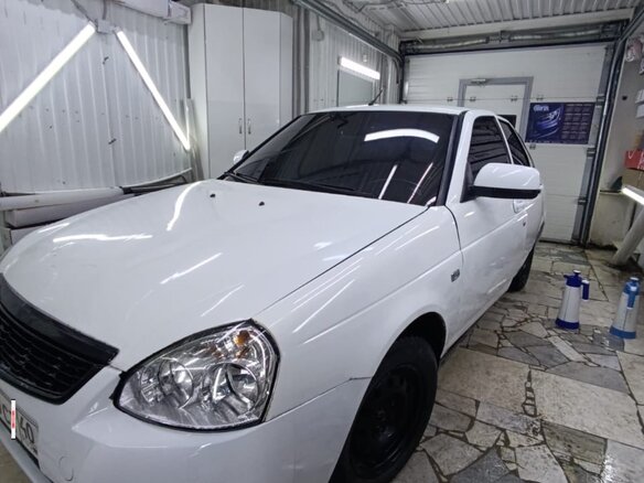 2011 Lada (ВАЗ) Priora I, белый