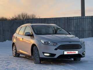 2016 Ford Focus III Рестайлинг, серебристый, 1250000 рублей, вид 2