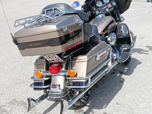 2005 Harley-Davidson Electra Glide, коричневый, 900000 рублей - вид 4