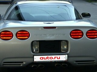 2000 Chevrolet Corvette C5, серебристый, 4500000 рублей, вид 2