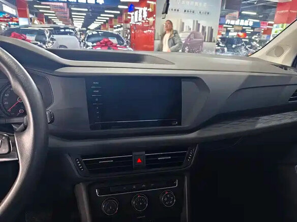 2021 Volkswagen Tharu I, белый, 1550000 рублей - вид 13