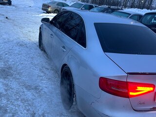 2012 Audi A4 IV (B8) Рестайлинг, серебристый, 900000 рублей, вид 3