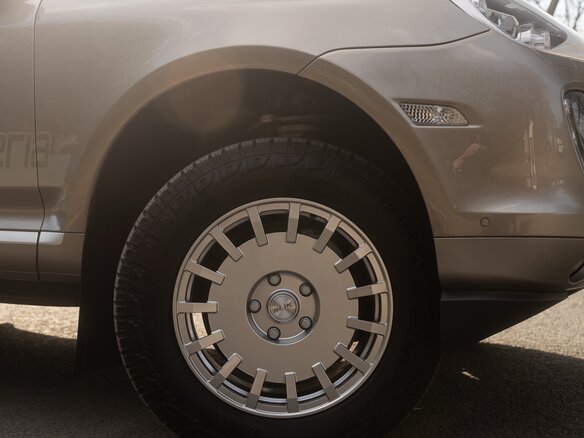 2008 Porsche Cayenne I Рестайлинг (957), бежевый, 4000000 рублей - вид 5