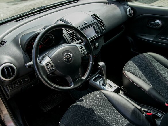 2010 Nissan Note I Рестайлинг, коричневый - вид 15