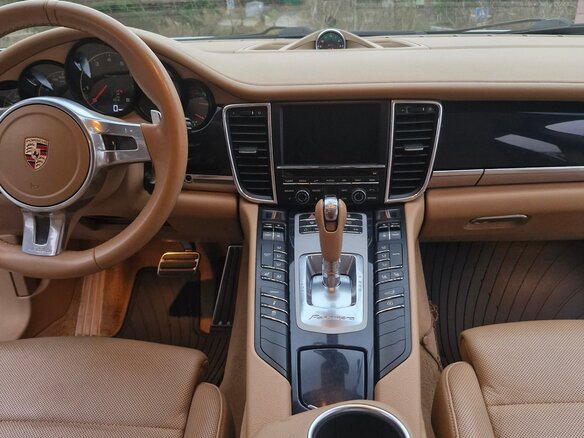 2013 Porsche Panamera I, белый, 2150000 рублей - вид 8