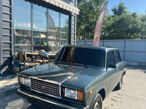 2011 Lada (ВАЗ) 2107, серый, 400000 рублей - вид 2
