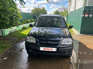 2012 Chevrolet Niva I Рестайлинг, чёрный, 495000 рублей, вид 3