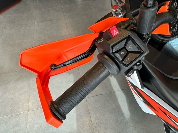 2026 KTM 390 Adventure R, белый, 889000 рублей - вид 9