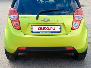 2013 Chevrolet Spark III, зелёный, 400000 рублей, вид 4