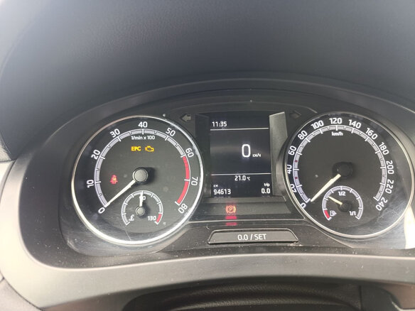 2019 Skoda Rapid I Рестайлинг, белый, 1300000 рублей - вид 15