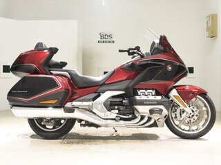 2018 Honda GL 1800 Gold Wing, красный, 1869000 рублей, вид 2
