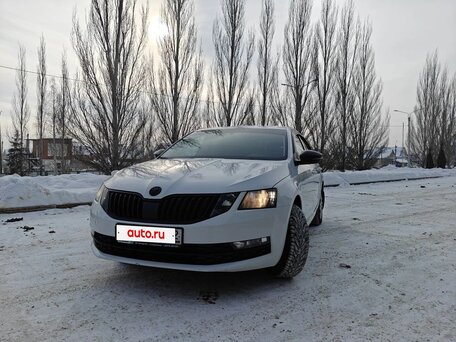 2018 Skoda Octavia III (A7) Рестайлинг, белый, 1590000 рублей, вид 2