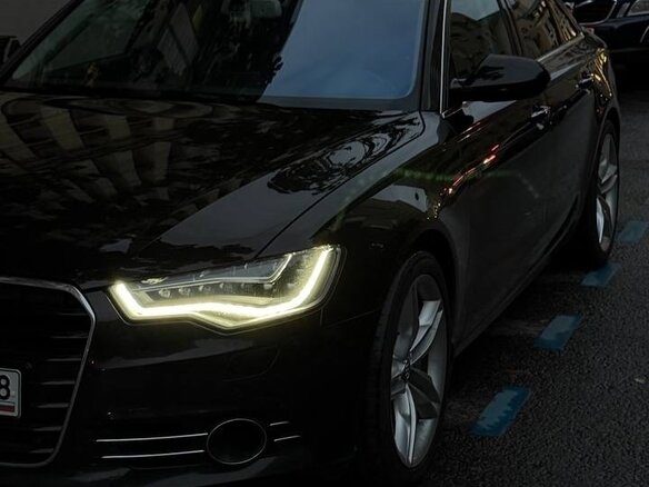 2012 Audi A6 IV (C7), чёрный, 2200000 рублей - вид 2