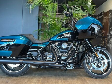 2026 Harley-Davidson Road Glide, зелёный, 4650000 рублей, вид 2