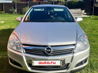 2008 Opel Astra H Рестайлинг, серебристый, 400000 рублей, вид 3