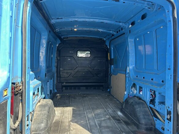 2021 Ford Transit, синий, 2000000 рублей - вид 12