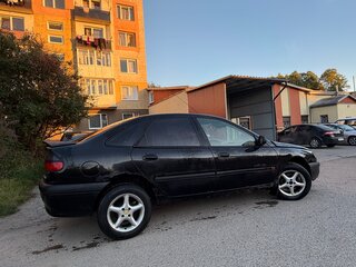1995 Renault Laguna I, чёрный, 80000 рублей, вид 4