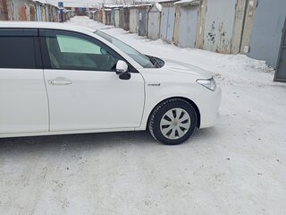 2016 Toyota Corolla Fielder XI (E160, E170, E180) Рестайлинг 1, белый, 1200000 рублей, вид 2