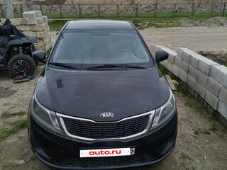 2013 Kia Rio III, чёрный, 690000 рублей, вид 1