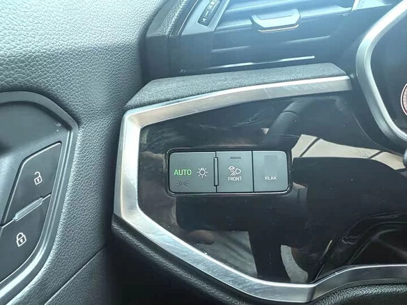 2023 Audi Q3 35 TFSI II (F3), белый, 2200000 рублей - вид 15