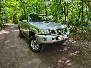 2005 Nissan Patrol V (Y61) Рестайлинг, серебристый, 2050000 рублей, вид 2