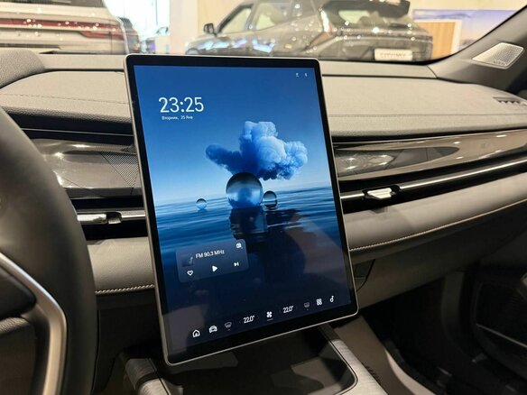2026 Geely Preface I, серый - вид 15