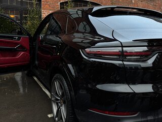2020 Porsche Cayenne Coupé III, чёрный, 10000000 рублей, вид 4
