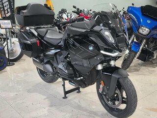 2025 BMW R 1300 RT, чёрный, 2600000 рублей, вид 2
