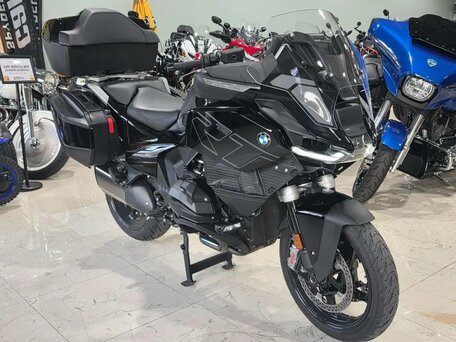 2025 BMW R 1300 RT, чёрный, 2600000 рублей, вид 2
