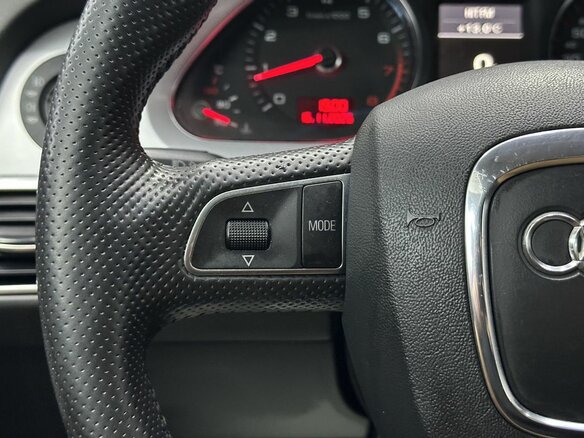 2011 Audi A6 III (C6) Рестайлинг, чёрный, 1595000 рублей - вид 12