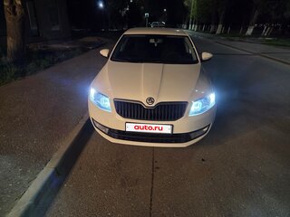 2014 Skoda Octavia III (A7), белый, 1000000 рублей, вид 3