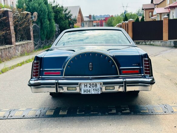 1979 Lincoln Continental V, синий, 7500000 рублей - вид 3