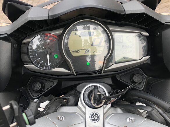 2020 Yamaha FJR1300, серый, 1200000 рублей - вид 7