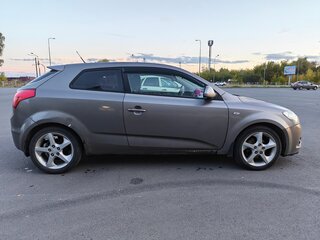 2008 Kia Ceed I, бежевый, 445000 рублей, вид 4