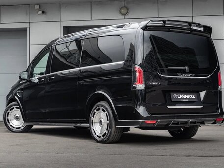 2024 Mercedes-Benz V-Класс Extra Long 300 экстра длинный III (W447) Рестайлинг 2, чёрный, 44990000 рублей, вид 4