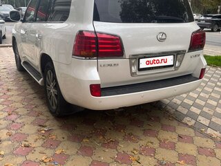 2009 Lexus LX 570 III, белый, 2800000 рублей, вид 3