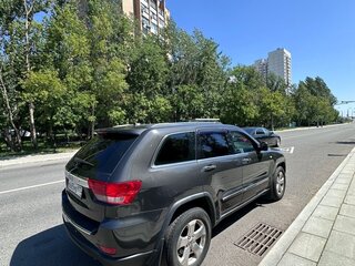 2010 Jeep Grand Cherokee IV (WK2), серый, 1280000 рублей, вид 3